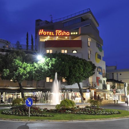 Hotel Pasha Lignano Sabbiadoro Exterior foto